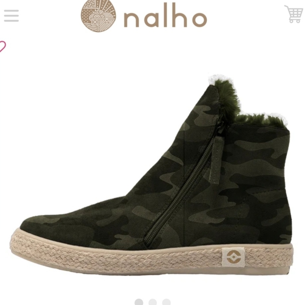 Women's Camouflage Ankle Boots